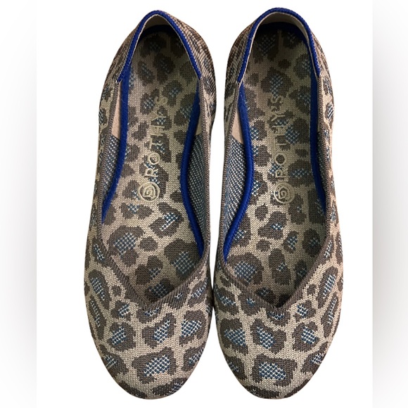 Rothy's Women's size 9.5 The Flat Rounded Toe Gray and Blue Cheetah Print Flats‎ - Picture 4 of 8